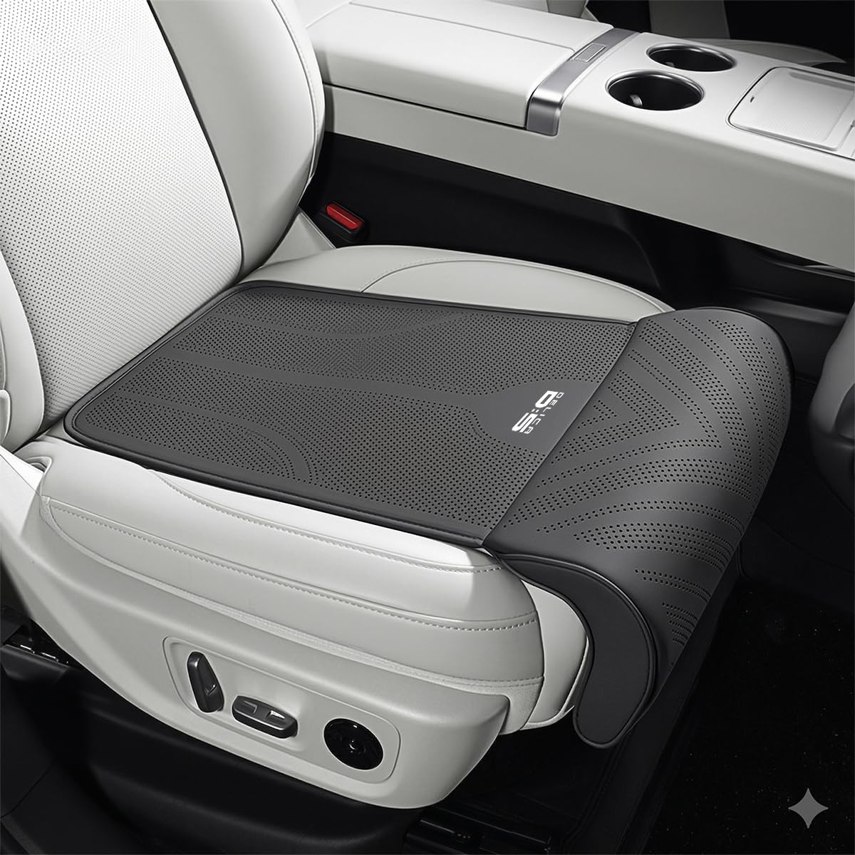 Amazon | デリカ d5 専用 シートクッション 脚部サポート シート延長